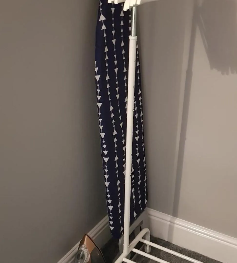 Budget Rooms - 9 East Grange Drive Leeds  Leeds (West Yorkshire)